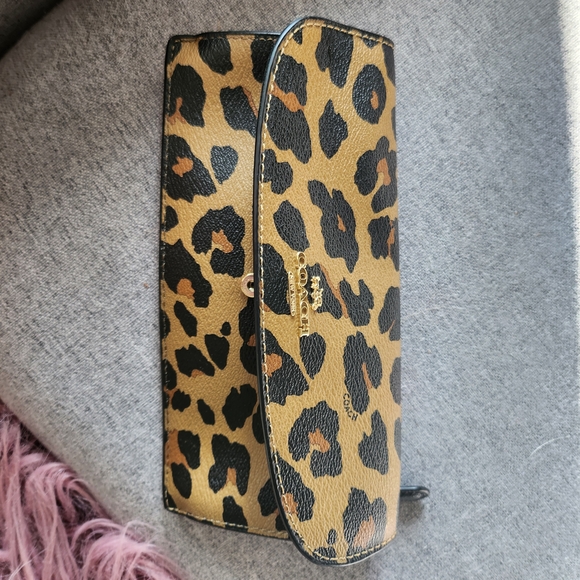 Coach Leopard Print Tote and Wallet Set - Picture 6 of 8